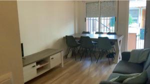 Posedenie v ubytovaní Amazing sweet house sea view Costa Blanca, swimming pool, 4 bedrooms