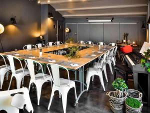 Restaurace v ubytování ibis Macon Sud Crêches