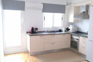 Кухня или мини-кухня в Acogedor duplex para parejas en La Isleta
