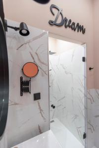 Kúpeľňa v ubytovaní E12 Boutique Apartments