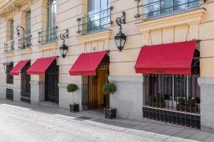 Budynek, w którym mieści się hotel