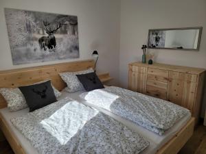 Postel nebo postele na pokoji v ubytování Ferienwohnung Klauserhof