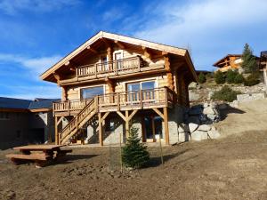 Kış mevsiminde Chalet de 6 chambres avec sauna terrasse amenagee et wifi a Font Romeu Odeillo Via a 1 km des pistes