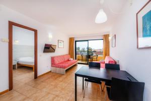 Posezení v ubytování Apto con Terraza 203