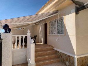 Balkón alebo terasa v ubytovaní Acogedor duplex en la zona del Golf