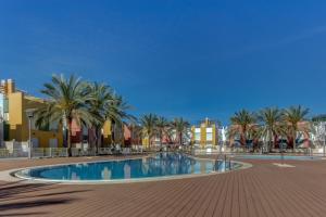 Basen w obiekcie Casa Antonia con jacuzzi privado y solarium lub w pobliżu