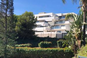 Vonkajšia záhrada v ubytovaní Magnificent frontline golf Penthouse in Navigolf La Cala de Mijas