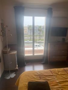Fotografia z galérie ubytovania Loue Palavas Maison 160m2 avec piscine chauffée et jacuzzi à 2 pas de la plage et du centre ville v destinácii Palavas-les-Flots
