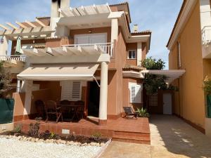 Fotografia z galérie ubytovania Magnífico Bungalow en Gran Alacant v destinácii Gran Alacant