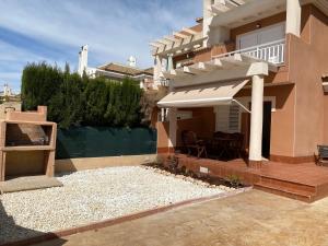 Fotografia z galérie ubytovania Magnífico Bungalow en Gran Alacant v destinácii Gran Alacant