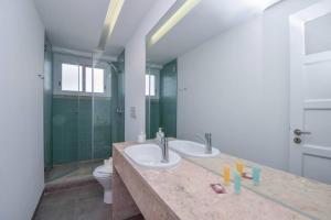 Koupelna v ubytování Cozy and Sunny Family Apartment + 19 fotografií