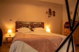 Posteľ alebo postele v izbe v ubytovaní Le Triplex - 4 pers - Wifi - Centre ville
