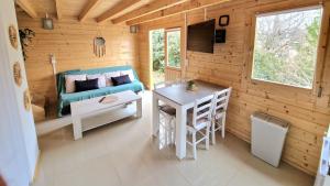 Posteľ alebo postele v izbe v ubytovaní Chalet Marseille hauteur + 33 fotografií