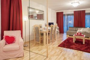 Area soggiorno di Apartamenty Czerwone Maki Wisła