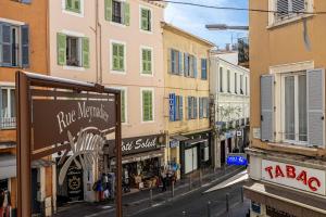 Fotografia z galérie ubytovania Magnificent atypical 3-room 2BR6p - Meynadier v Cannes