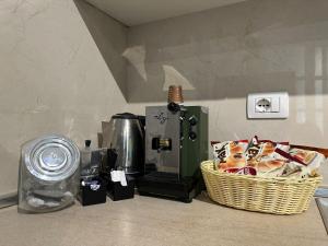 Foto dalla galleria di TreA Accomodations - On Private Beach with sunbed & umbrella a Vlorë Altre 26 foto