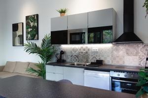 S18 "Garden in the City" Apartment 1034 Budapest, 18 Selmeci utca kép - 2