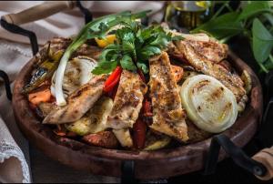 Φωτογραφία από το άλμπουμ του Elenski Riton Complex σε Sredni Kolibi