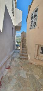 Photo de la galerie de l'établissement maison de village rogliano / macinaggio cap corse, à Rogliano