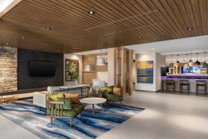 Гостиная зона в Fairfield by Marriott Inn & Suites Bonita Springs