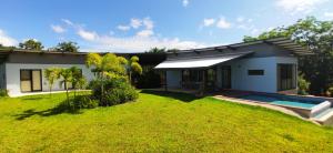 Hồ bơi trong/gần Incroyable Villa HermoSamara