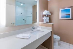 Et bad på Fairfield Inn & Suites by Marriott Moses Lake