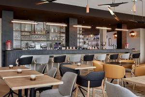 Lounge nebo bar v ubytování AC Hotel by Marriott Strasbourg