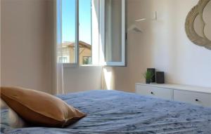 Posteľ alebo postele v izbe v ubytovaní Cozy Apartment In Mauléon Darmagnac