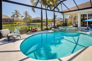 Bassein majutusasutuses Luxury in Collingswood või selle lähedal