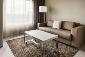 Posezení v ubytování AC Hotel By Marriott Portland Beaverton
