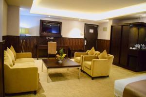 Khu vực ghế ngồi tại The Secure Inn Hotel Muscat