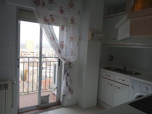 A kitchen or kitchenette at Bella vista