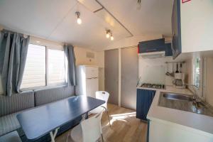 Gallery image of Mobilehomes in Pieve Vecchia - Norditalienische Seen 22044 in Manerba del Garda