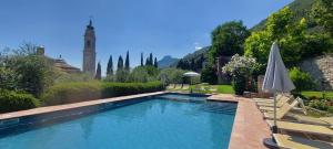 Bazén v ubytování Hotel Villa Europa nebo v jeho okolí