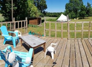 Ogród w obiekcie Camping La Petite Houmée