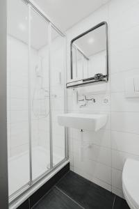 Bagno di No8 Boutique Hotel - self check in