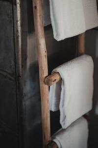 Letto o letti in una camera di No8 Boutique Hotel - self check in