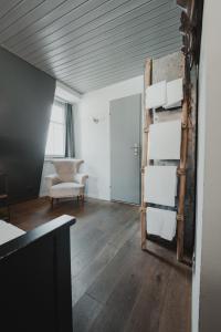 Foto dalla galleria di No8 Boutique Hotel - self check in a Unterseen