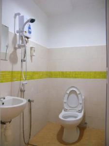 Koupelna v ubytování 1st Inn Hotel Klang Sentral Meru