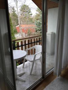 Balkón nebo terasa v ubytování Sirály Apartman