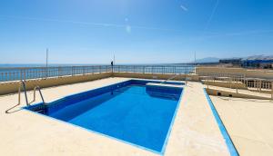 Bazén v ubytování Appartement en front de mer nebo v jeho okolí