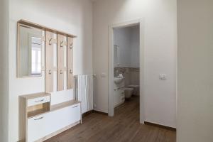 A bathroom at Casa Marianna by Garda FeWo