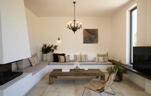 Posezení v ubytování Citrus Grove Luxury Villas