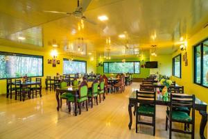 Restoran või mõni muu söögikoht majutusasutuses Spring Muunnar, Munnar