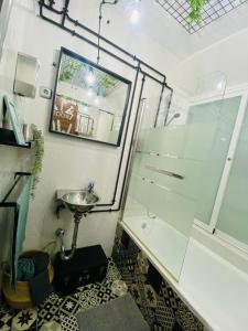 Ein Badezimmer in der Unterkunft Duplex La Cala