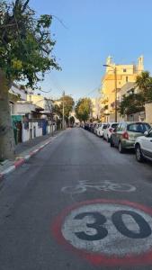 Bright Studio in Shapira