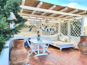 Afbeelding uit fotogalerij van Le Andira - Monolocali finemente arredati a pochi passi dal centro storico di Orosei in Orosei