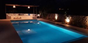 Bazén v ubytování Es Campet, charmante finca, Soller, Vue splendide, piscine, calme nebo v jeho okolí