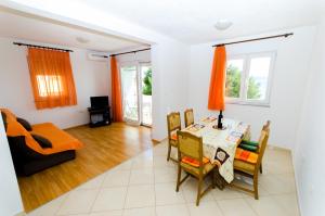 Posezení v ubytování Ciovo view apartments