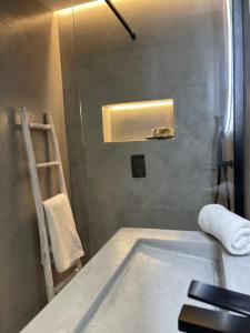 Posteľ alebo postele v izbe v ubytovaní Suite 208, Close to the beach, 2 bedroom,Golden Mile